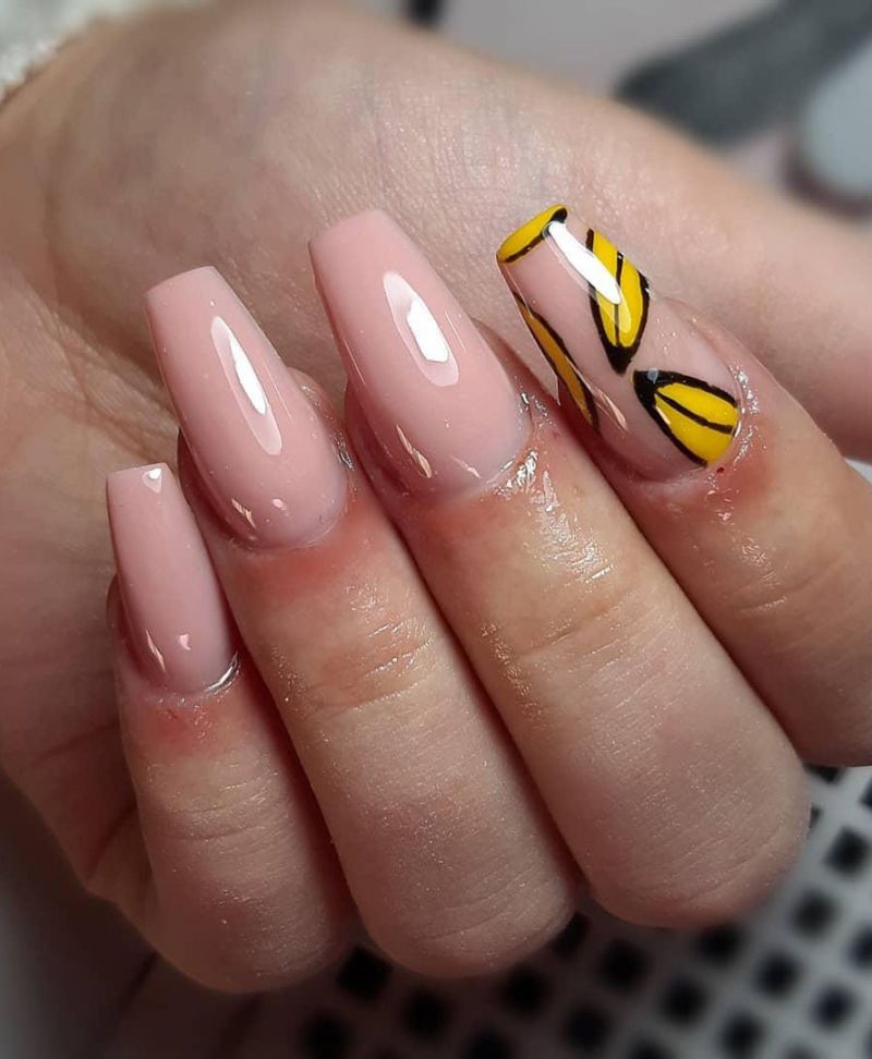 30 Stylish Banana Nail Art Designs You Can Copy