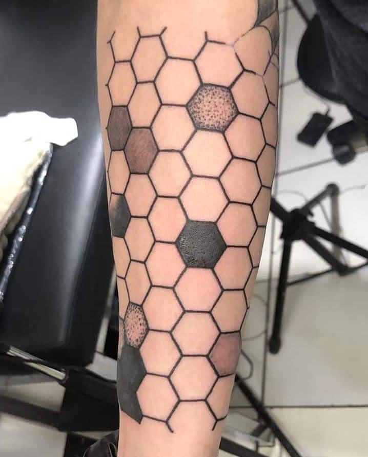 30 Great Hexagon Tattoos to Inspire You