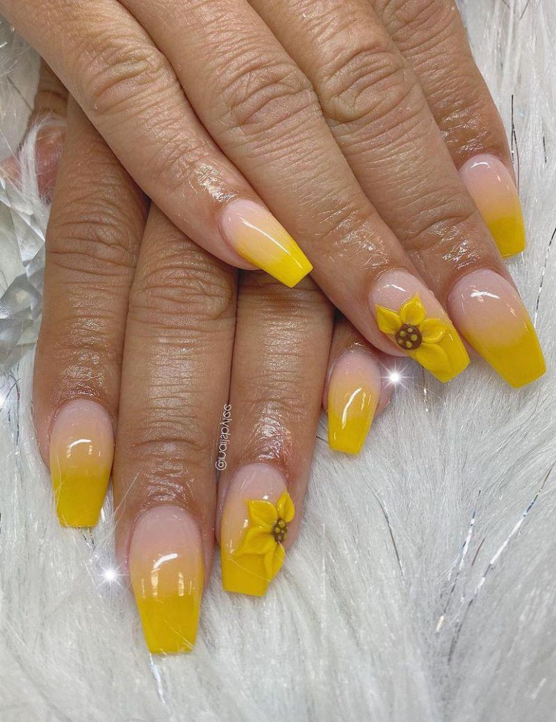 30 Trendy Yellow Ombre Nails You Must Love