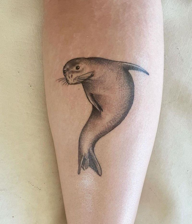 30 Pretty Seal Tattoos You Need to Copy