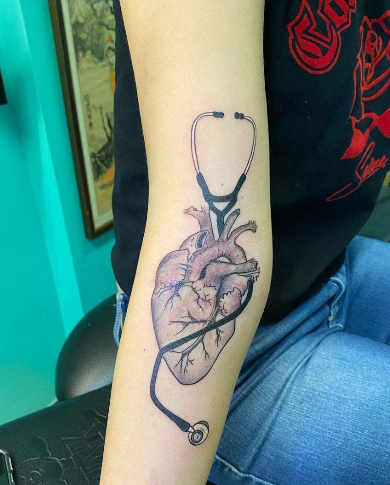 30 Pretty Stethoscope Tattoos You Can Copy