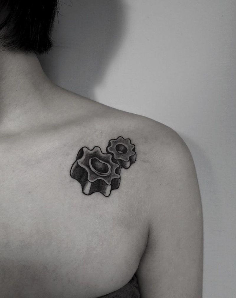 30 Pretty Gear Tattoos You Can Copy