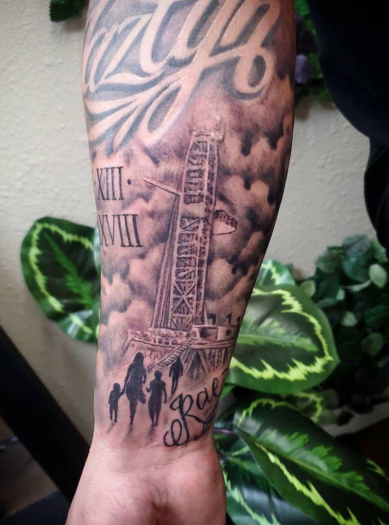 30 Pretty Oil Rig Tattoos You Can Copy