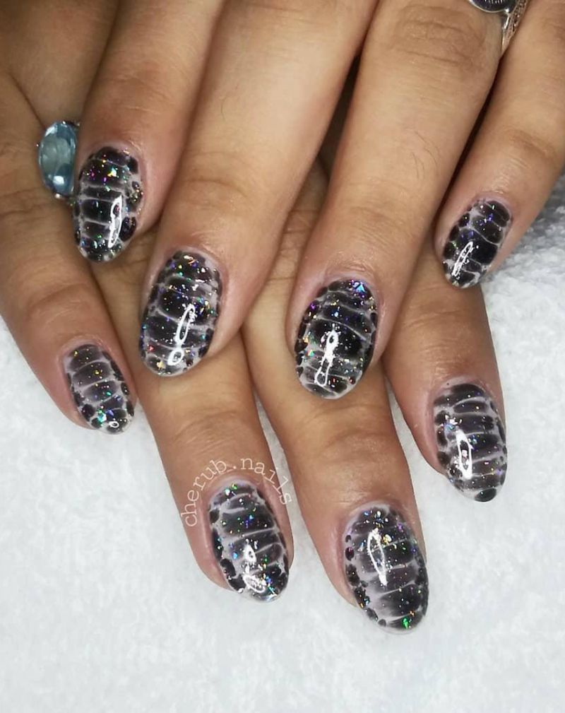 30 Pretty Snake Skin Nails You Will Love