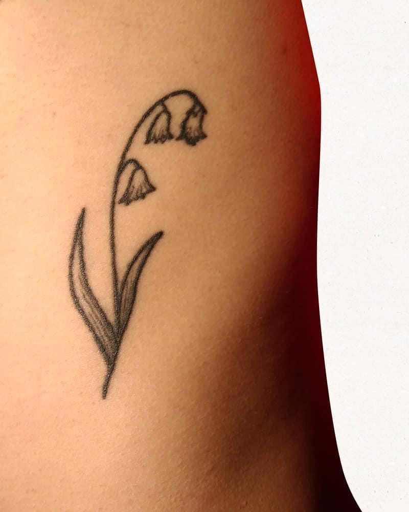 30 Great Bellflower Tattoos to Inspire You