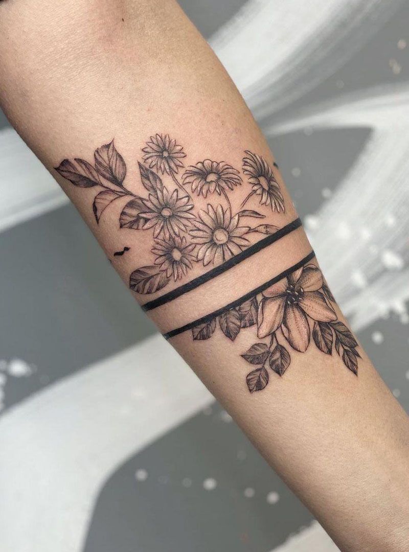 30 Pretty Daisy Tattoos You Will Love