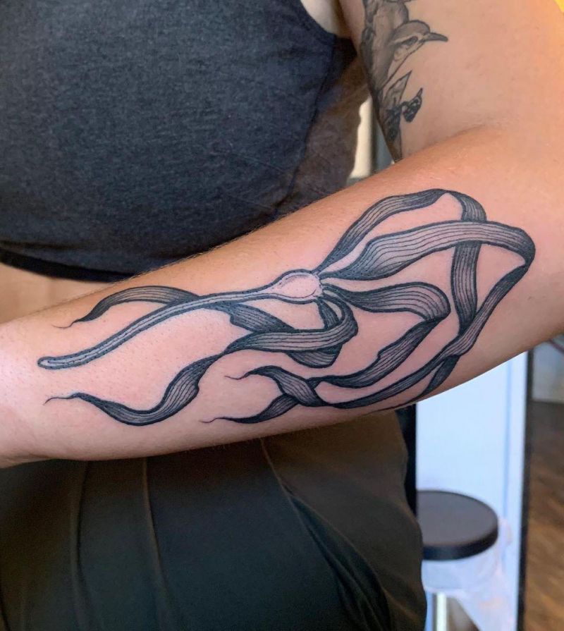 30 Perfect Kelp Tattoos You Must Try