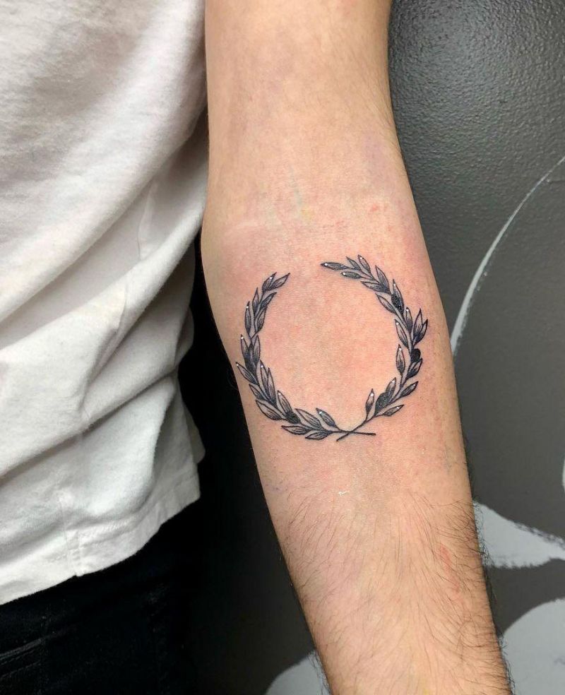 30 Perfect Wreath Tattoos Make You Attractive