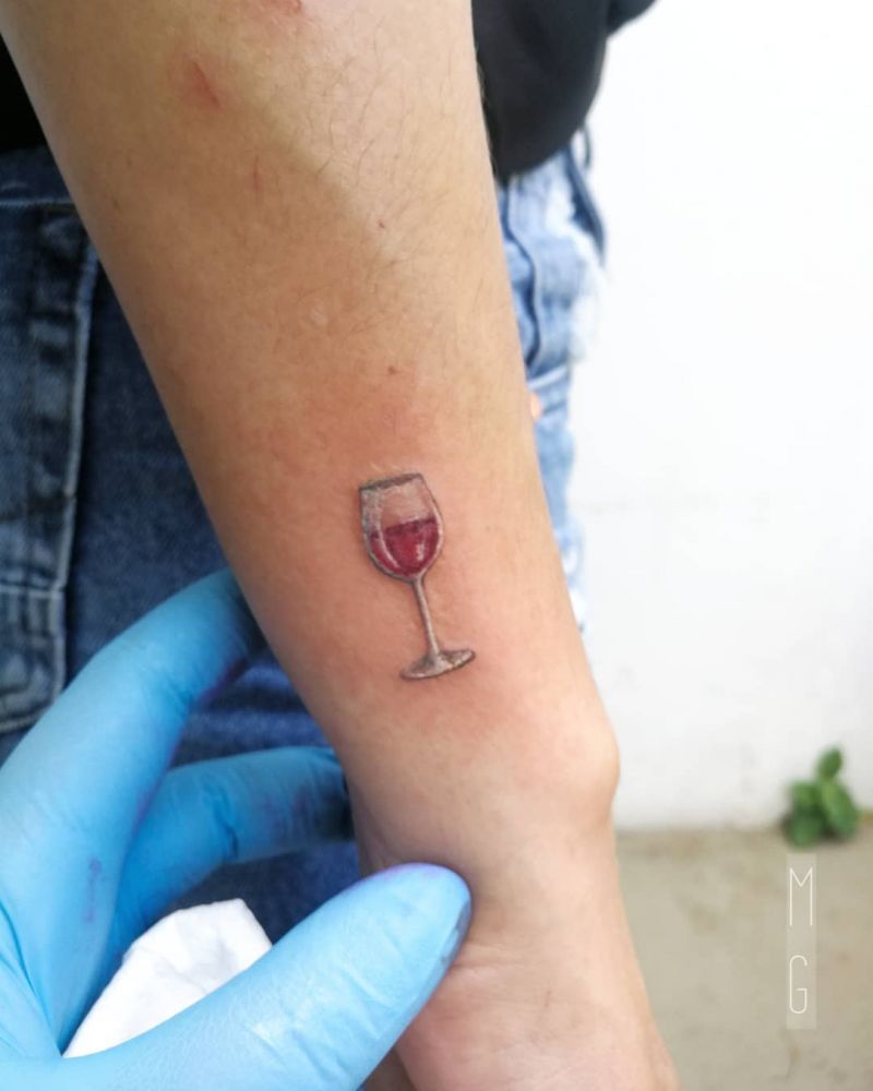 30 Pretty Wine Tattoos You Can Copy