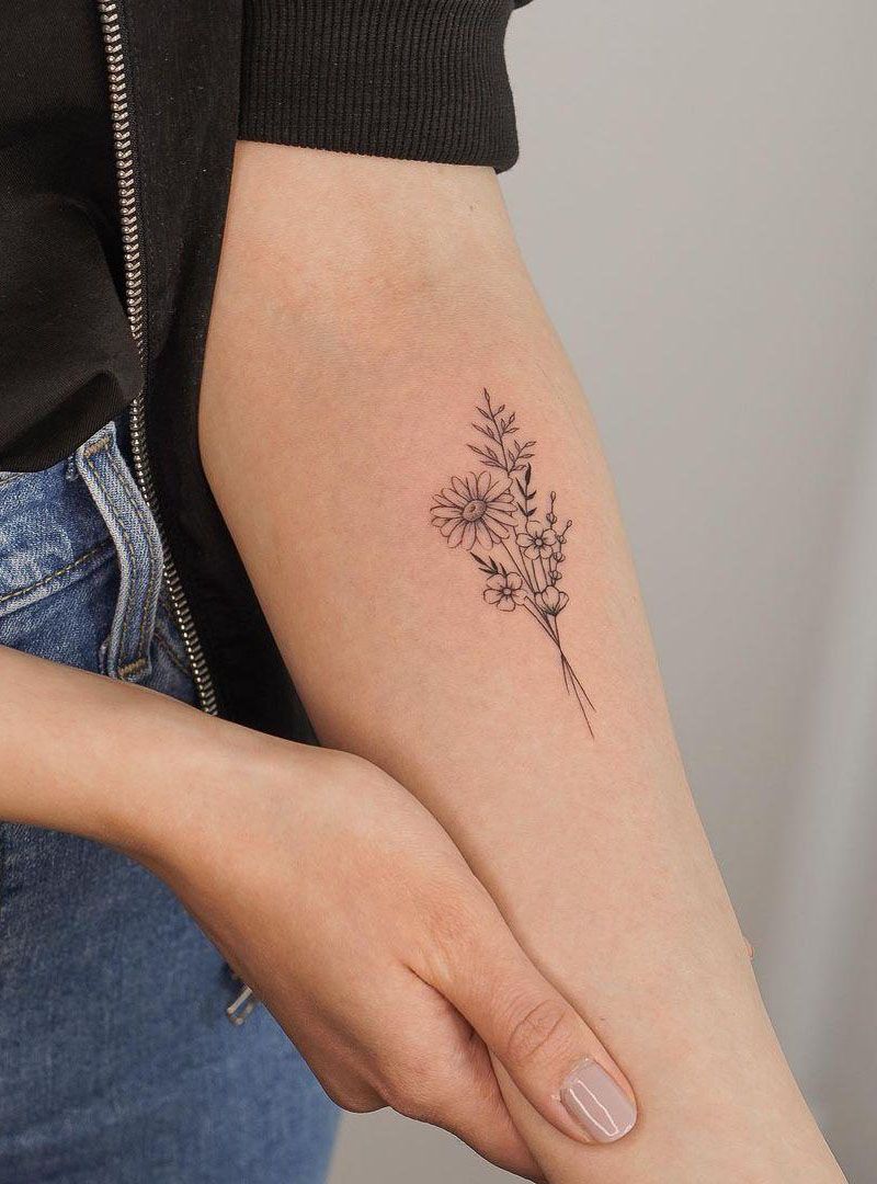 30 Pretty Daisy Tattoos You Will Love