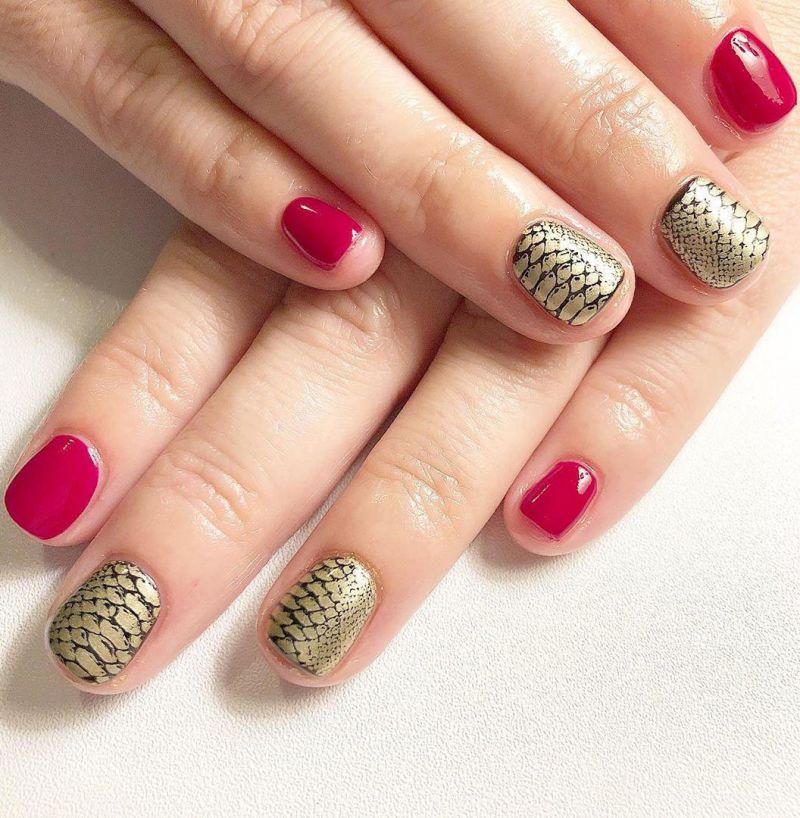 30 Pretty Snake Skin Nails You Will Love