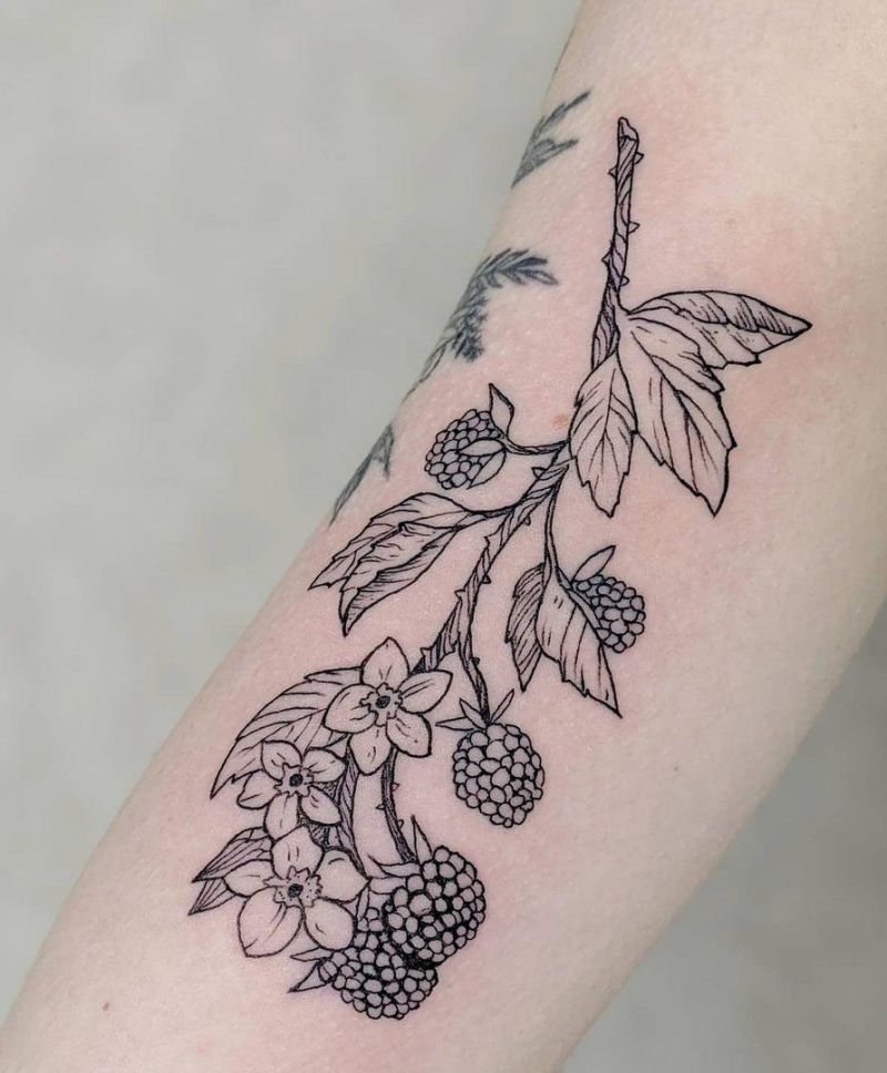 30 Pretty Blackberry Tattoos You Will Like