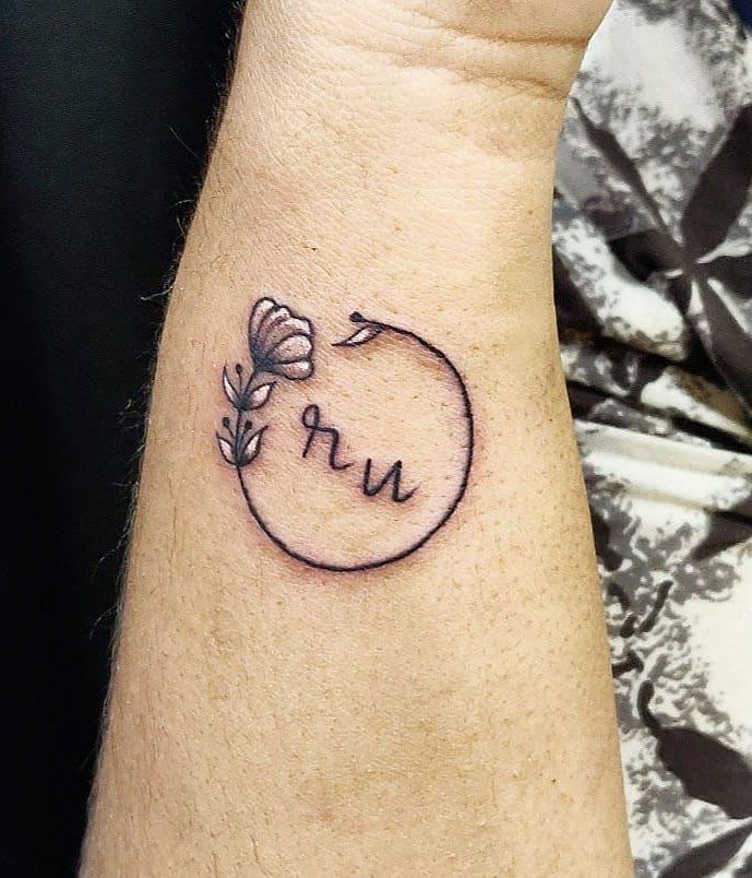 30 Perfect Wreath Tattoos Make You Attractive