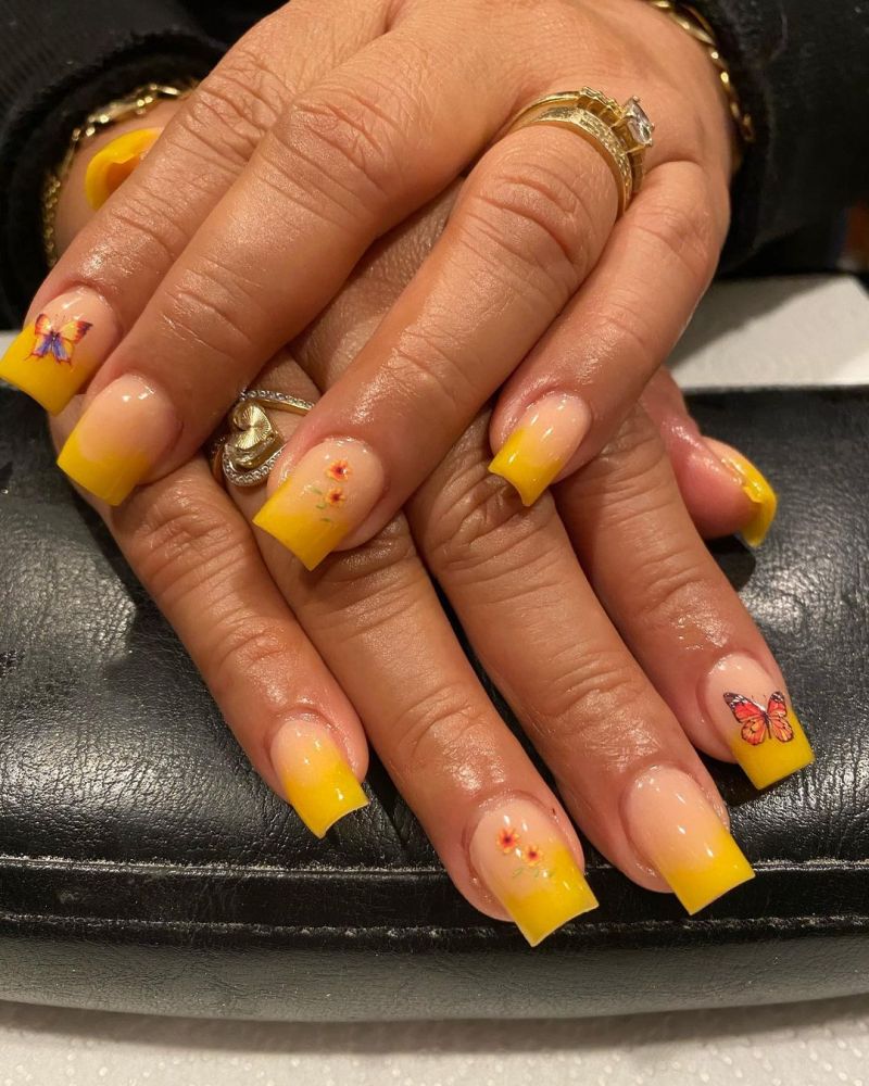 30 Trendy Yellow Ombre Nails You Must Love