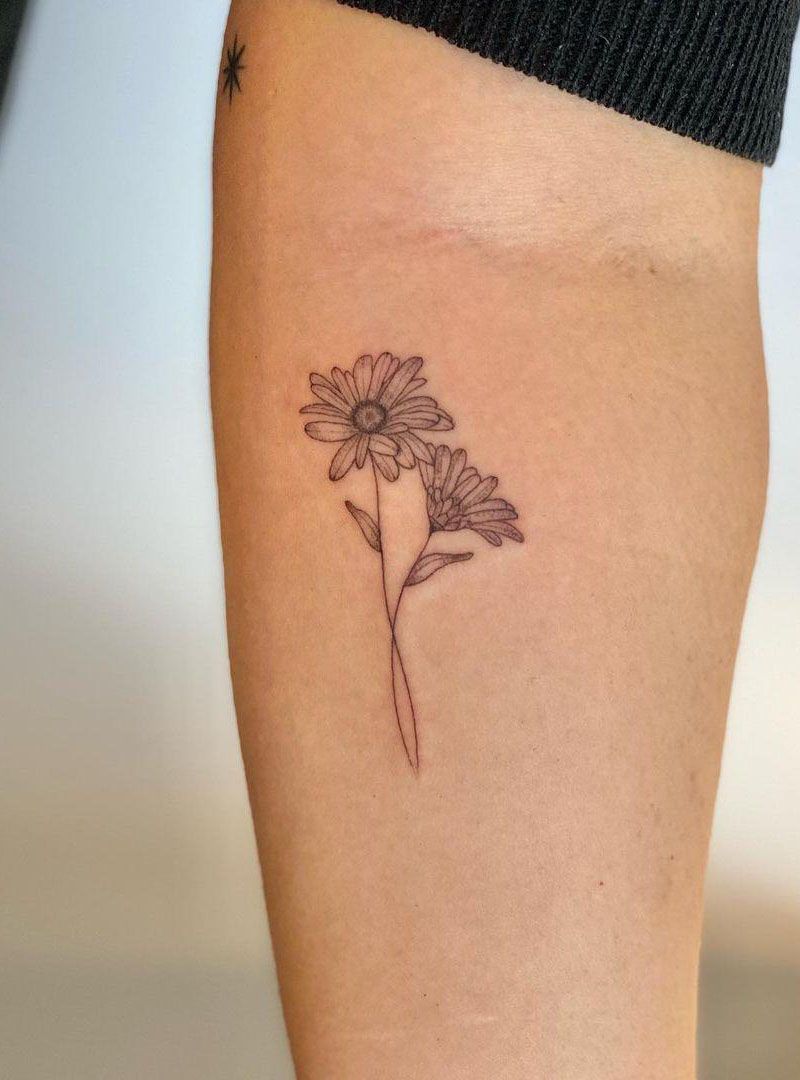 30 Pretty Daisy Tattoos You Will Love