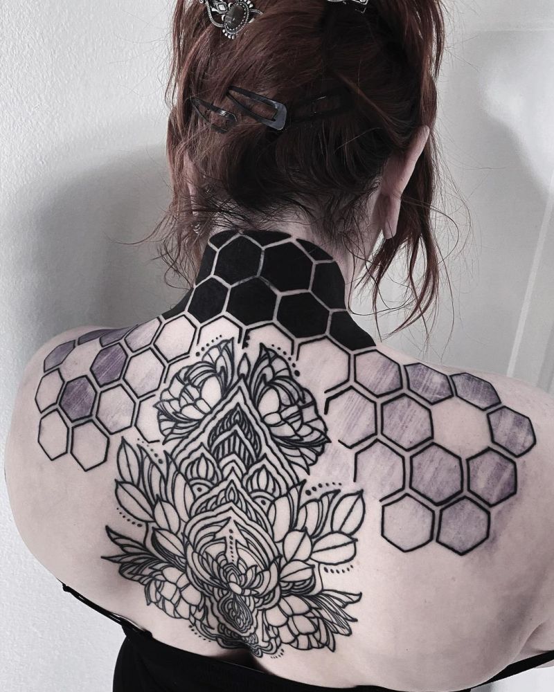 30 Great Hexagon Tattoos to Inspire You