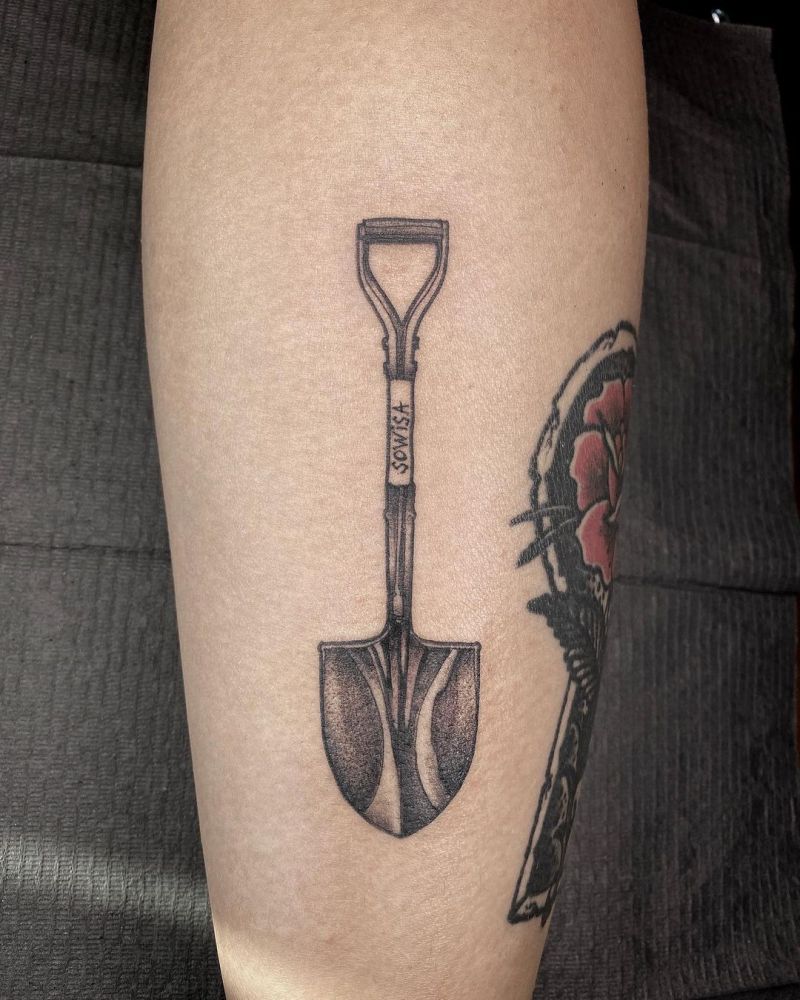 30 Perfect Shovel Tattoos You Must Love