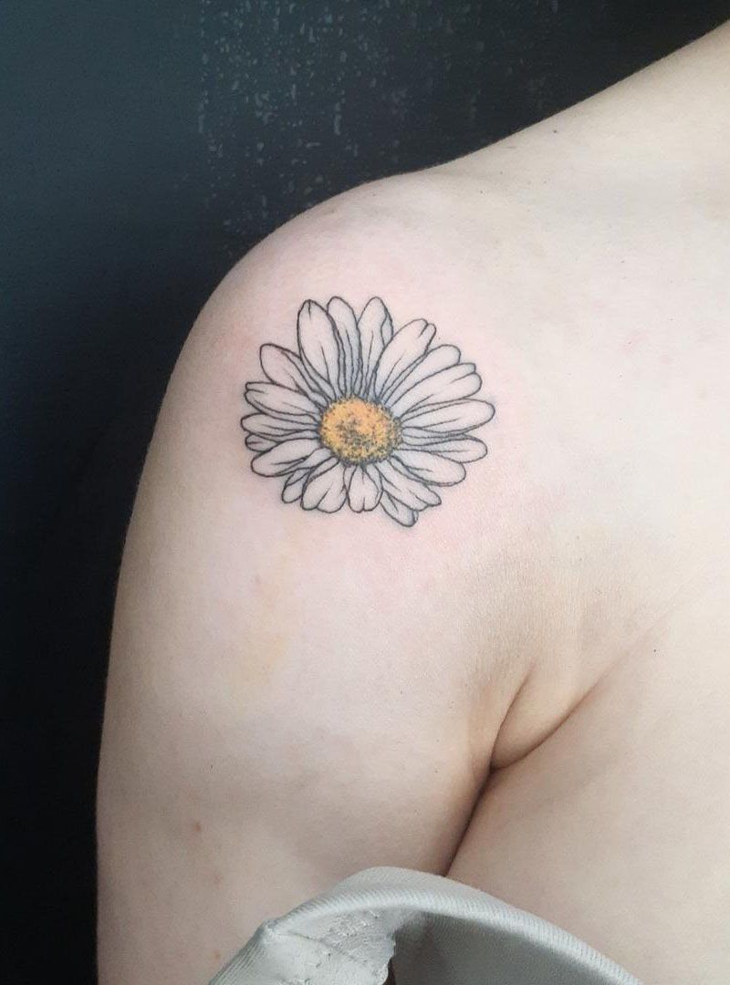 30 Pretty Daisy Tattoos You Will Love