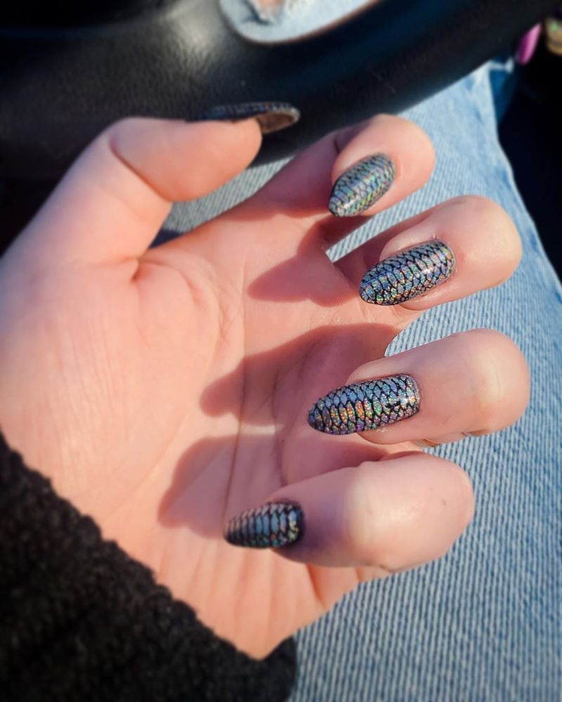 30 Pretty Snake Skin Nails You Will Love