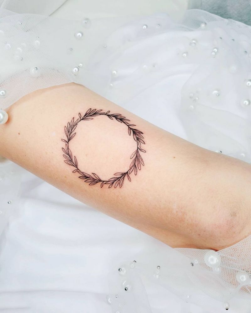 30 Perfect Wreath Tattoos Make You Attractive
