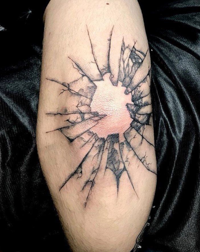 30 Pretty Broken Glass Tattoos You Need to Copy