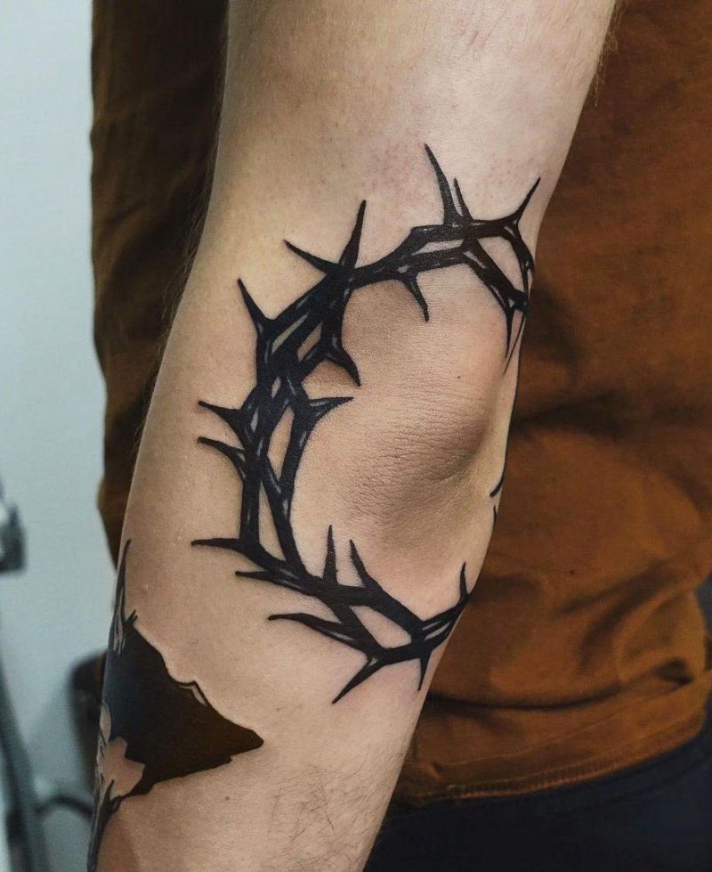 30 Pretty Thorn Tattoos You Need to Copy