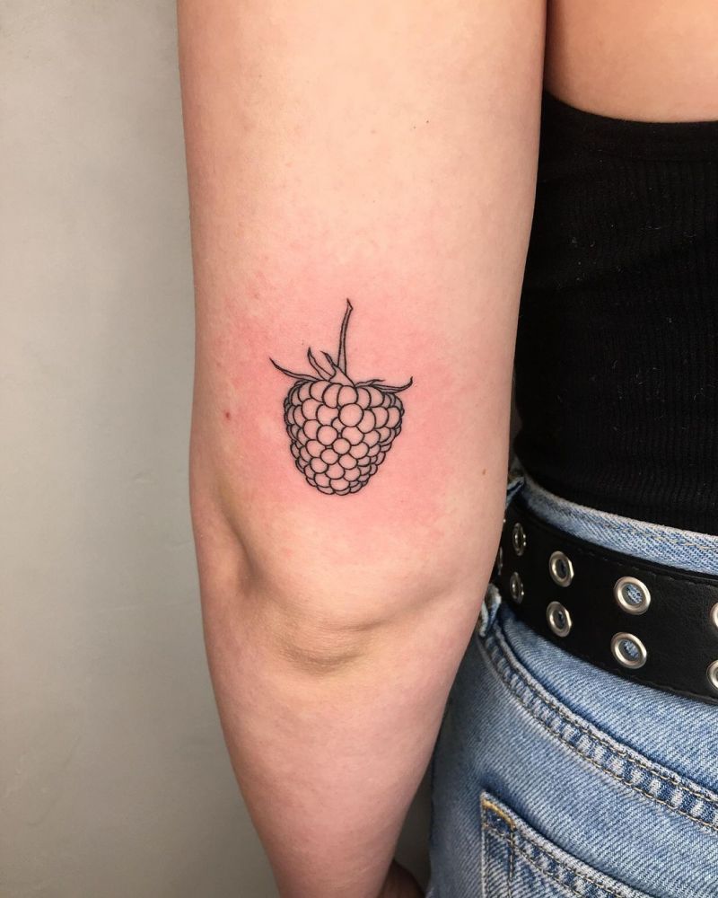 30 Pretty Blackberry Tattoos You Will Like