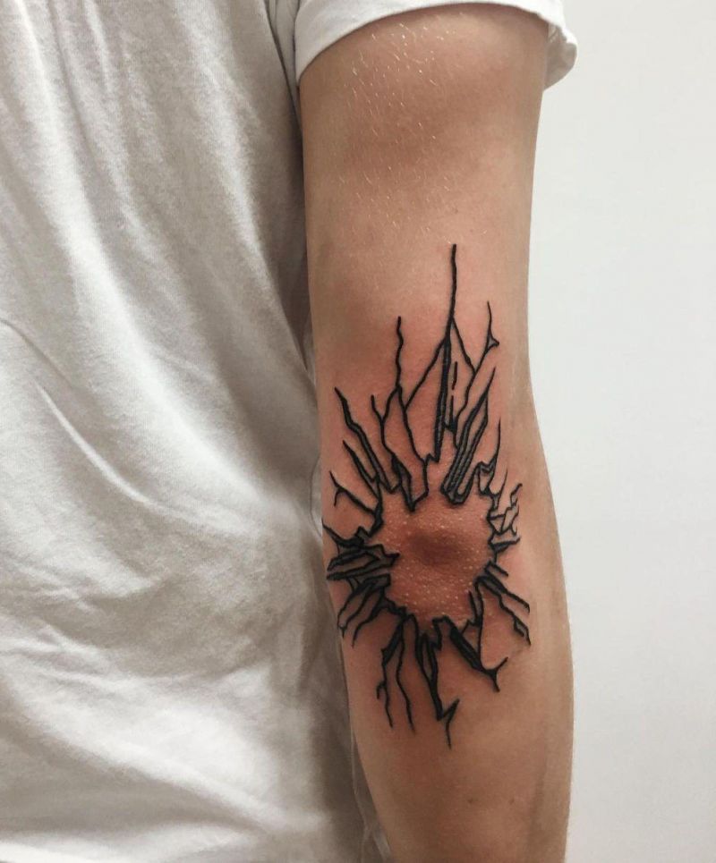 30 Pretty Broken Glass Tattoos You Need to Copy