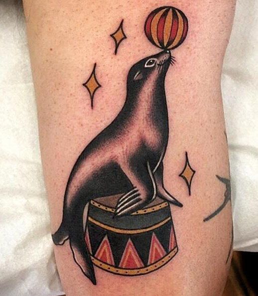 30 Pretty Seal Tattoos You Need to Copy