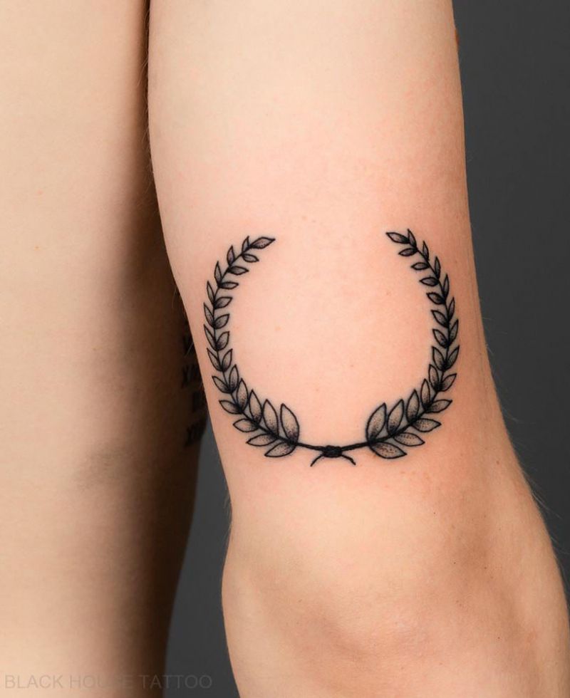 30 Perfect Wreath Tattoos Make You Attractive