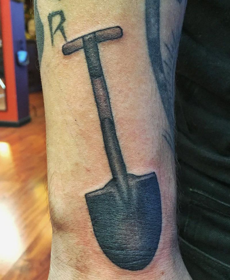 30 Perfect Shovel Tattoos You Must Love