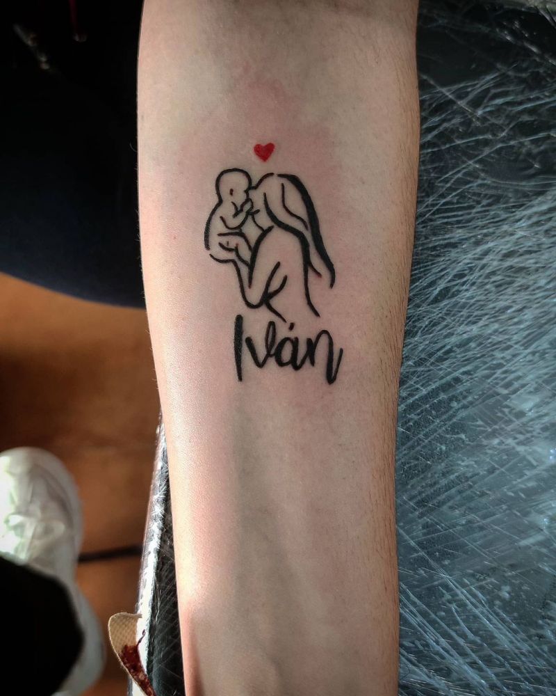 30 Pretty Mom Tattoos You Can Copy