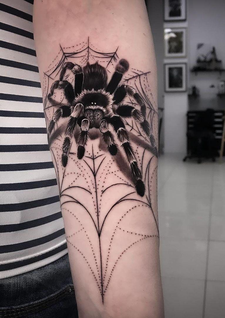 30 Amazing Tarantula Tattoos for inspiration