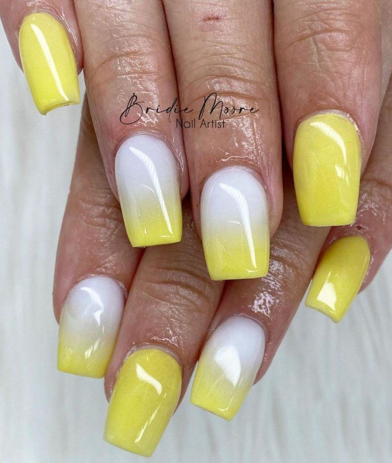 30 Trendy Yellow Ombre Nails You Must Love