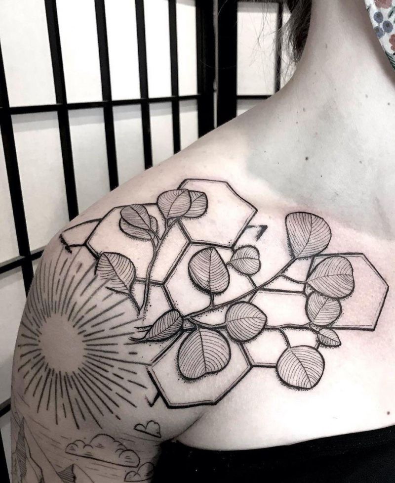 30 Great Hexagon Tattoos to Inspire You