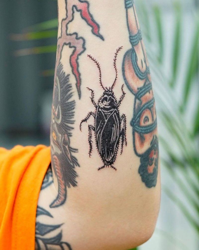 30 Pretty Cockroach Tattoos You Will Love