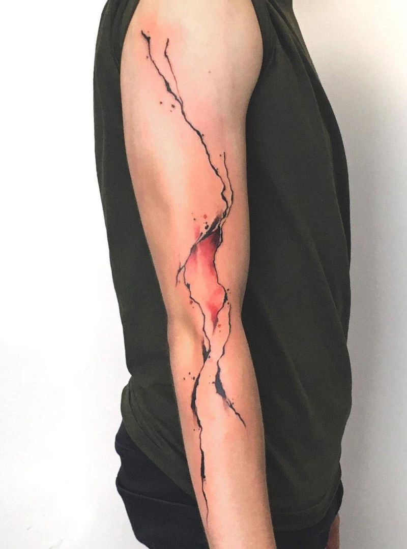 30 Unique Crack Tattoos to Inspire You