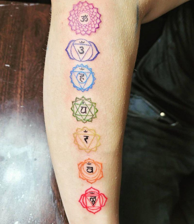 30 Pretty Chakra Tattoos You Need to Copy