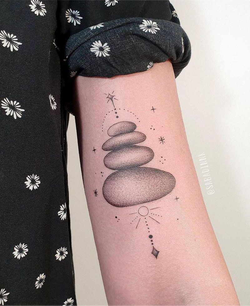 30 Elegant Stone Tattoos for Your Inspiration