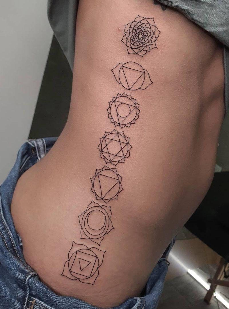 30 Pretty Chakra Tattoos You Need to Copy