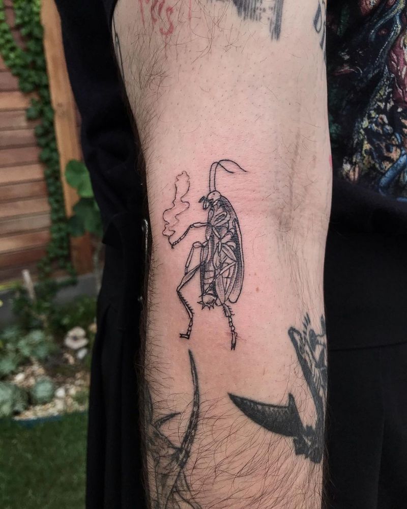 30 Pretty Cockroach Tattoos You Will Love