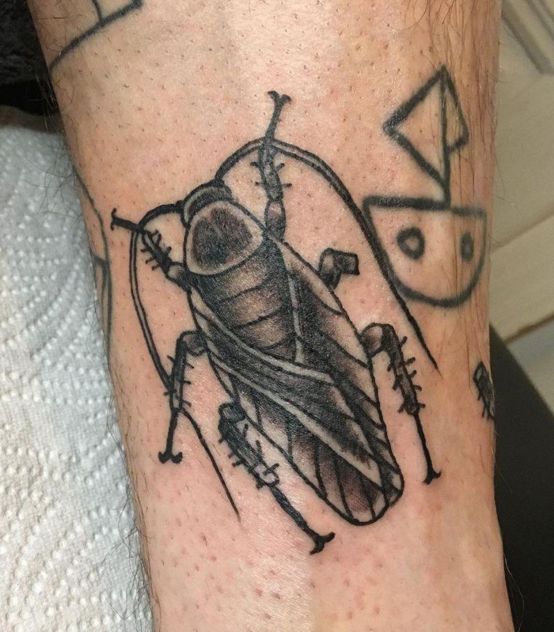 30 Pretty Cockroach Tattoos You Will Love