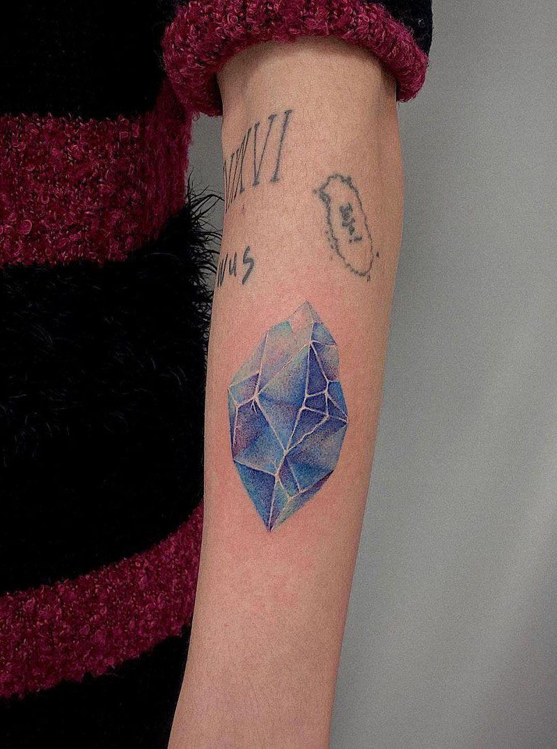 30 Elegant Stone Tattoos for Your Inspiration