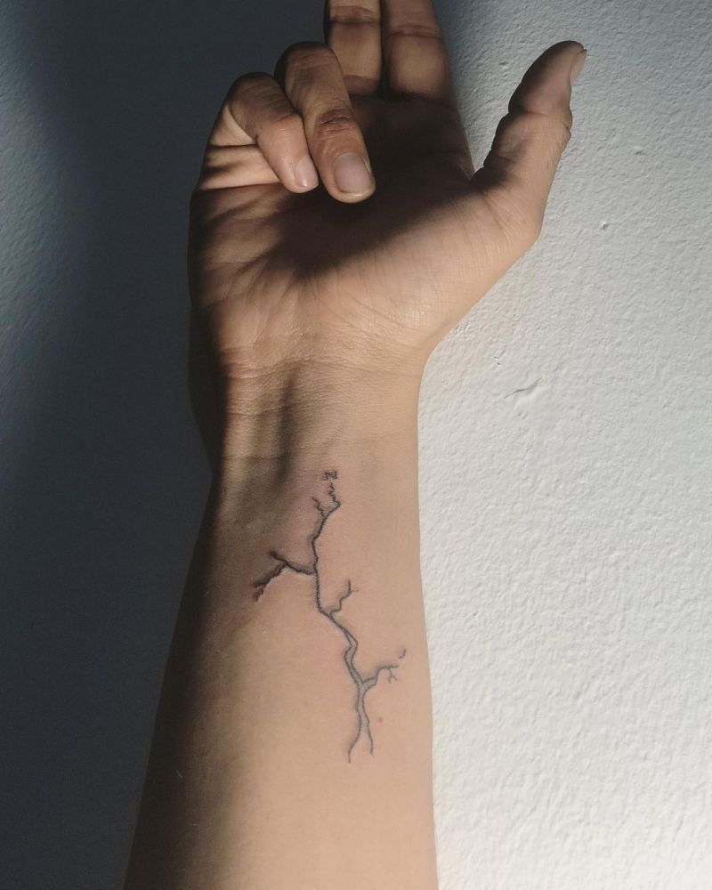 30 Unique Crack Tattoos to Inspire You