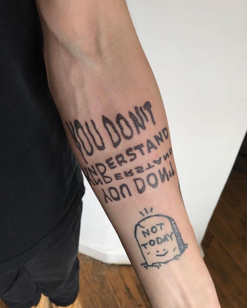 30 Great Glitch Tattoos You Can Copy