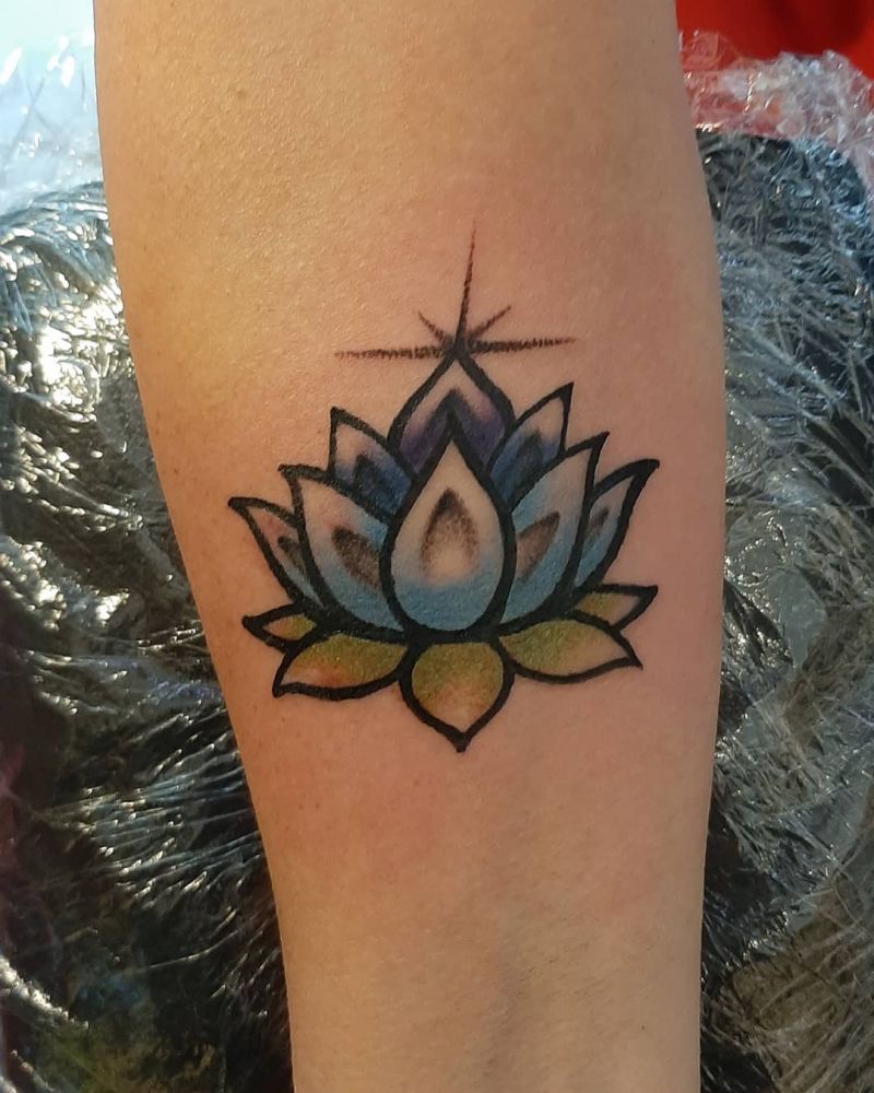 30 Perfect Water Lily Tattoos Make You Attractive