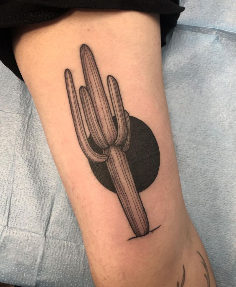 30 Pretty Saguaro Tattoos You Will Love