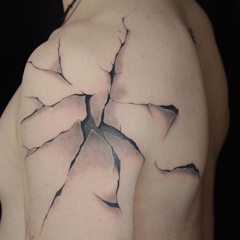 30 Unique Crack Tattoos to Inspire You