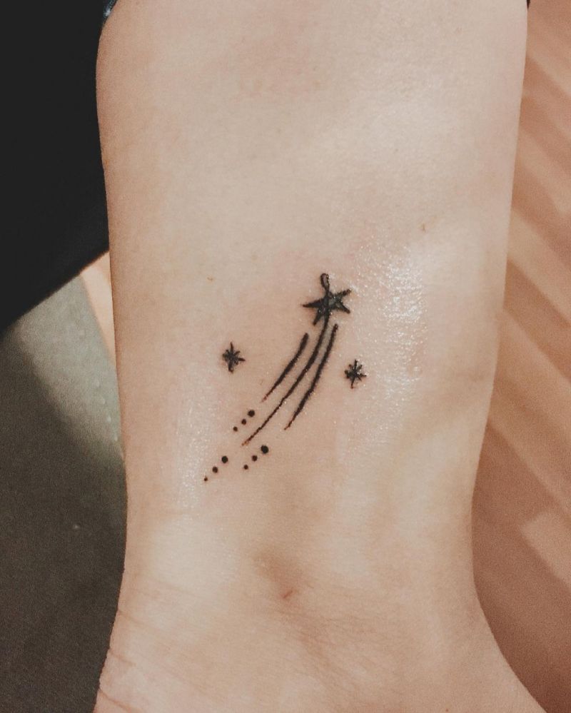 30 Pretty Comet Tattoos You Can Copy