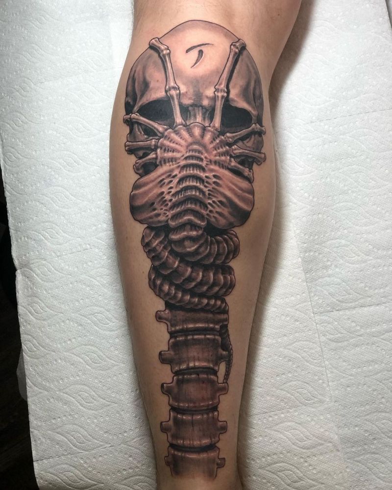 30 Unique Facehugger Tattoos for Your Inspiration